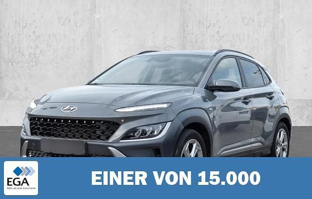Schwarz metallic Gebraucht 2022 Hyundai Kona Style SUV | 22.410 € (Etwas zu teuer) - Bild 1/4