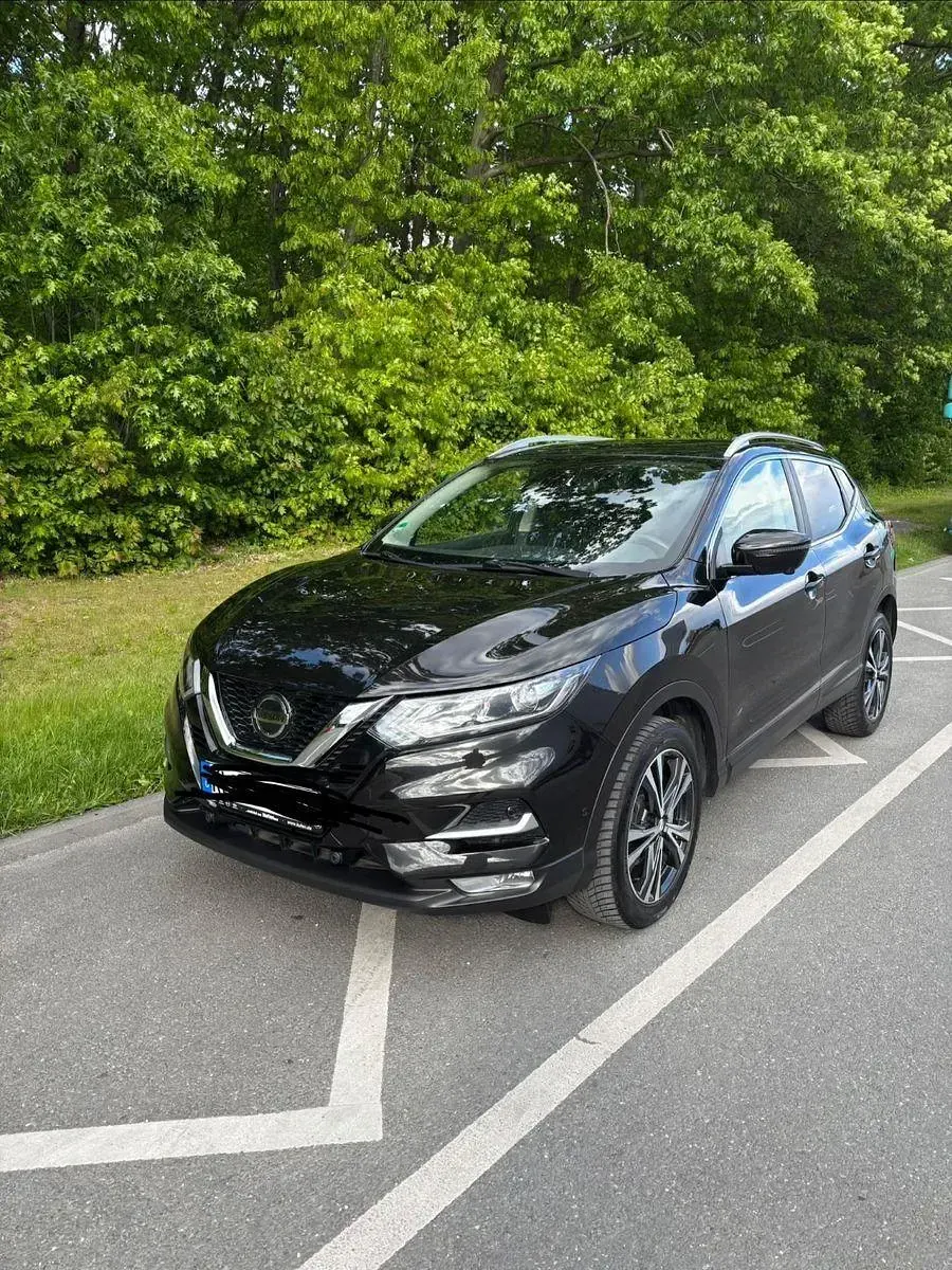 Gebraucht Nissan Qashqai N-Motion 140 PS (102 kW) 2019 Schwarz SUV
