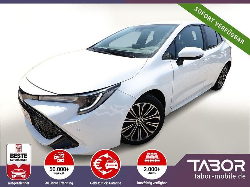 Weiß Gebraucht 2021 Toyota Corolla Team Limousine | 18.088 € (Guter Preis) - Bild 1/4