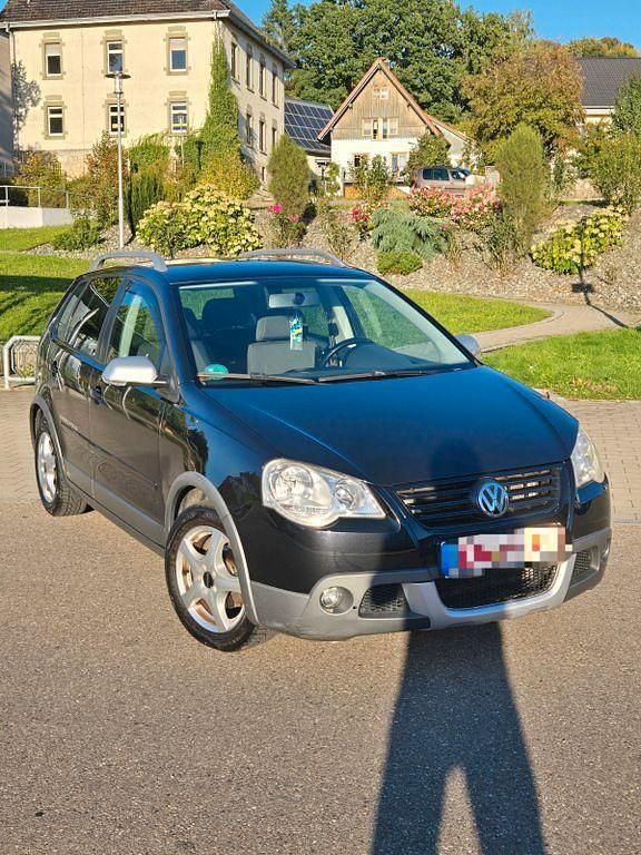 Schwarz Gebraucht 2009 VW Polo Cross Kleinwagen | 4.200 € (Guter Preis) - Bild 1/4