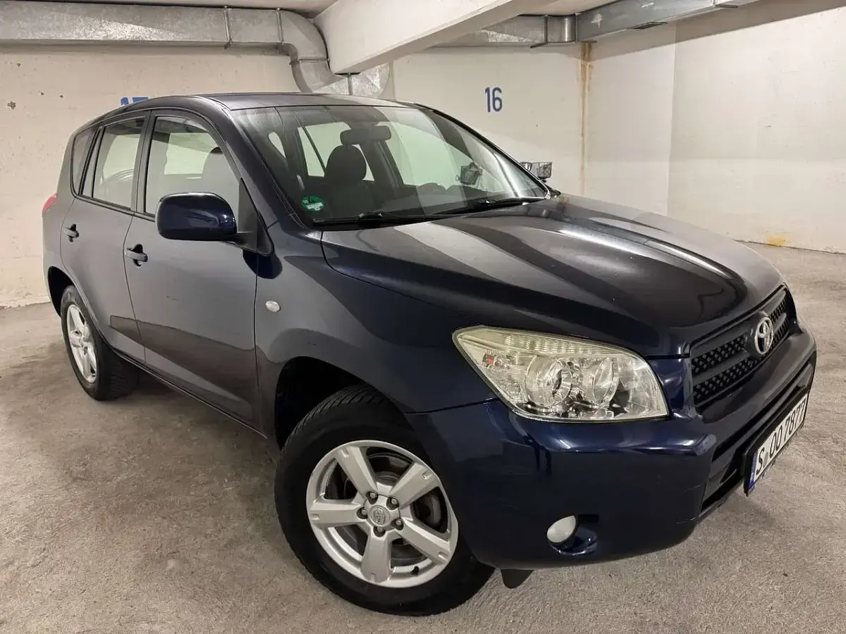 Gebraucht Toyota RAV4 Sol 152 PS (111 kW) 2008 Blau SUV