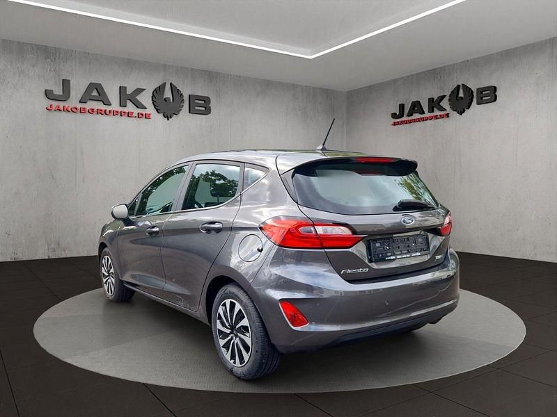 Gebraucht Ford Fiesta Titanium 125 PS (91 kW) 2023 Grau Kleinwagen