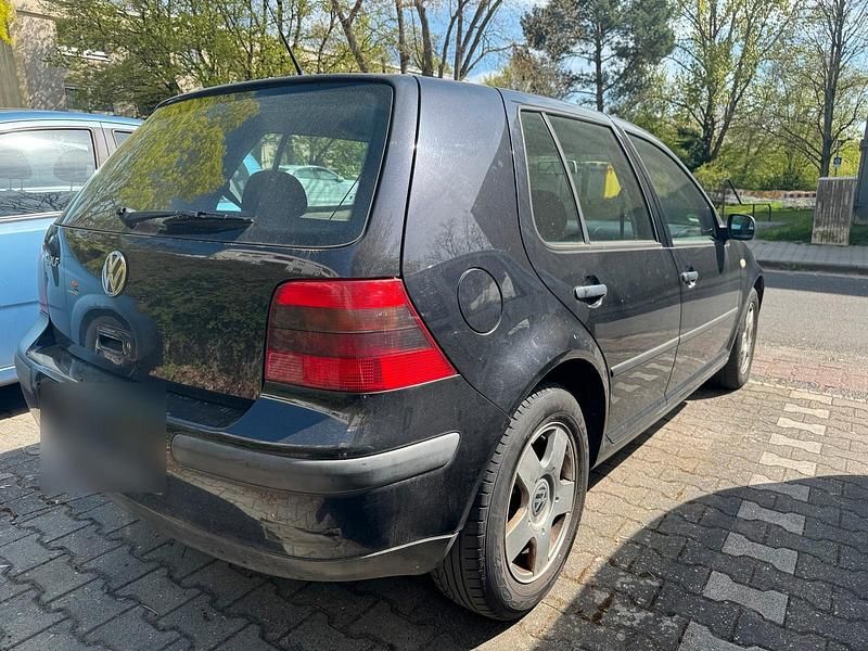 Gebraucht VW Golf III 75 PS (55 kW) 1999 Schwarz Kleinwagen