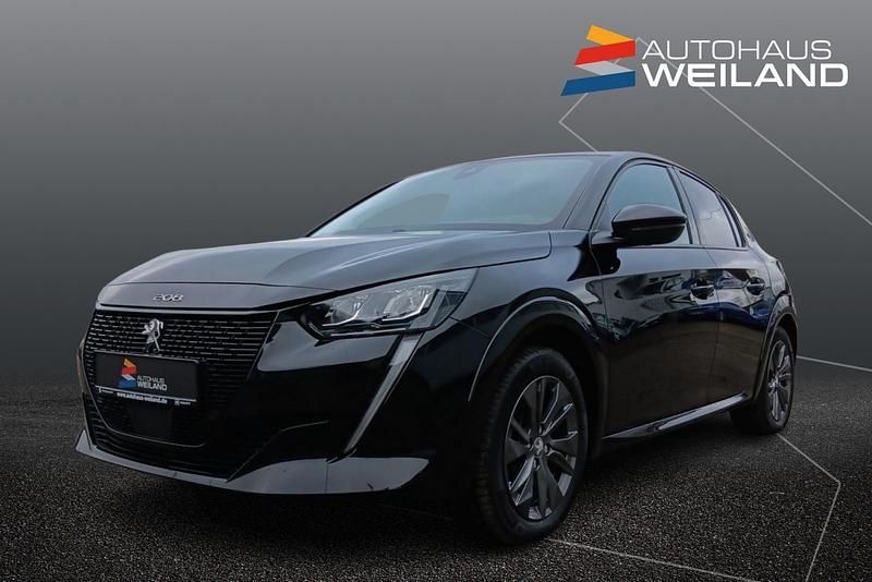 Schwarz Gebraucht 2021 Peugeot e-208 Allure Kleinwagen | 15.450 € (Fairer Preis) - Bild 1/4