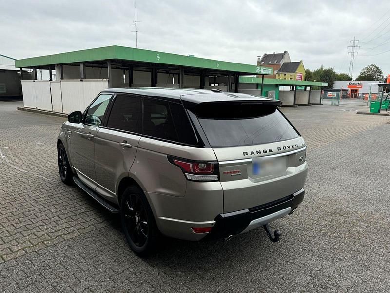 Gebraucht Land Rover Range Rover HSE 258 PS (189 kW) 2014 Silber SUV