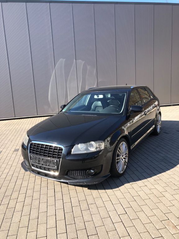 Schwarz Gebraucht 2005 Audi A3 Sport Limousine | 3.799 € (Guter Preis) - Bild 1/4