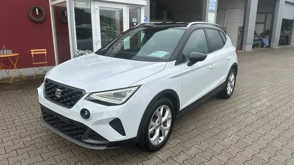 Gebraucht Seat Arona FR 95 PS (69 kW) 2025 Weiß SUV