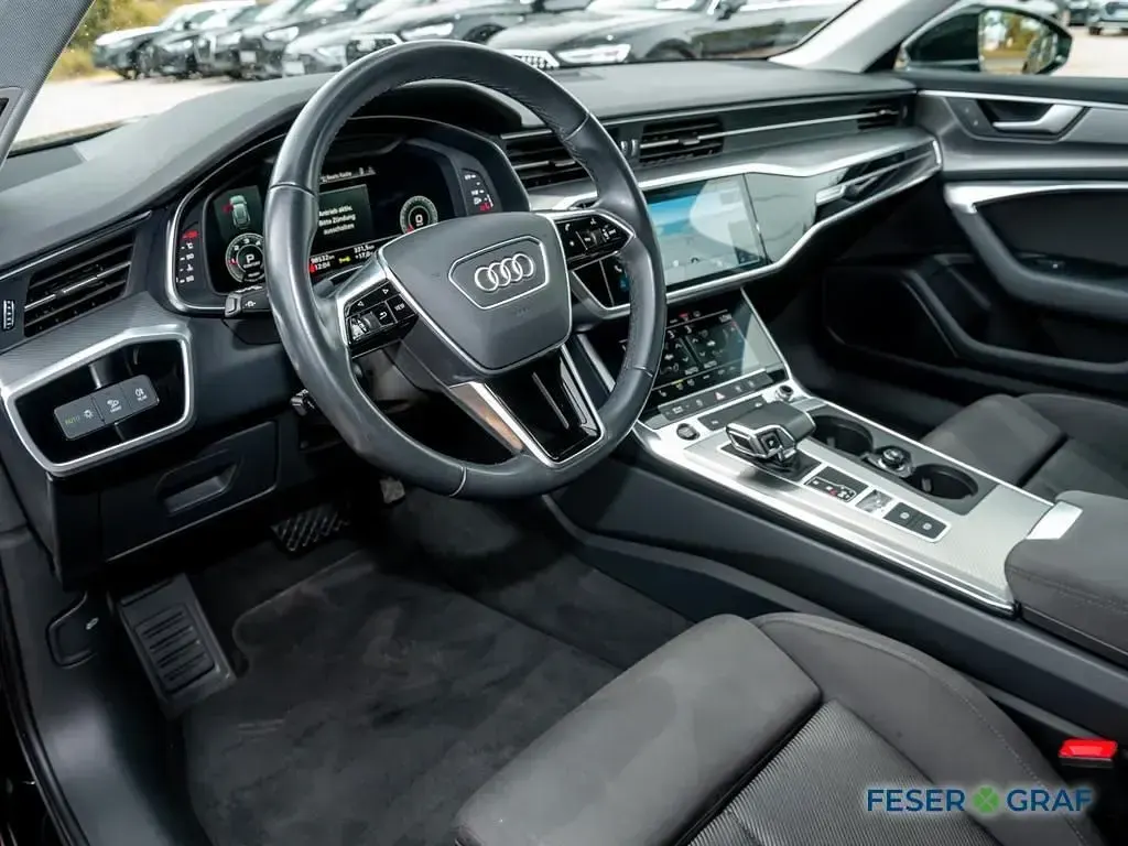 Gebraucht Audi A6 Sport 204 PS (150 kW) 2022 Mythosschwarz metallic Kombi