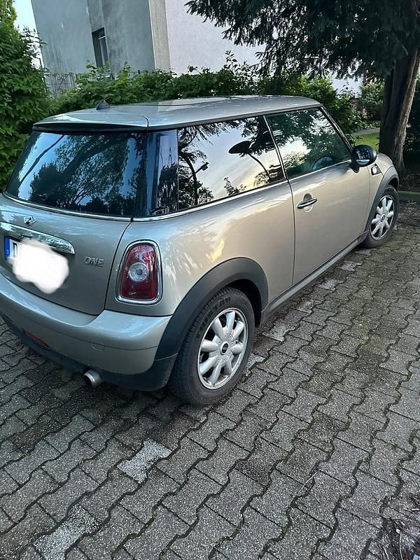 Gebraucht Mini Cooper 98 PS (72 kW) 2010 Kleinwagen