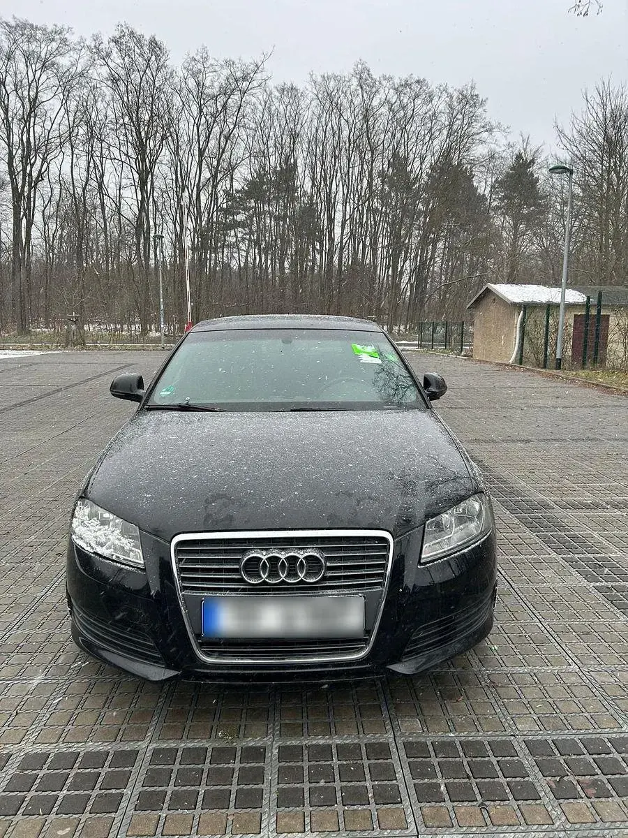 Gebraucht Audi A3 Attraction 125 PS (91 kW) 2010 Schwarz Kleinwagen