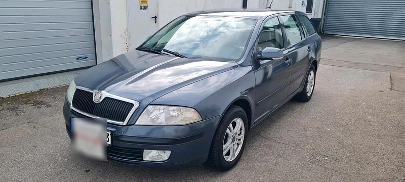 Gebraucht Skoda Octavia 140 PS (102 kW) 2007 Grau Kombi