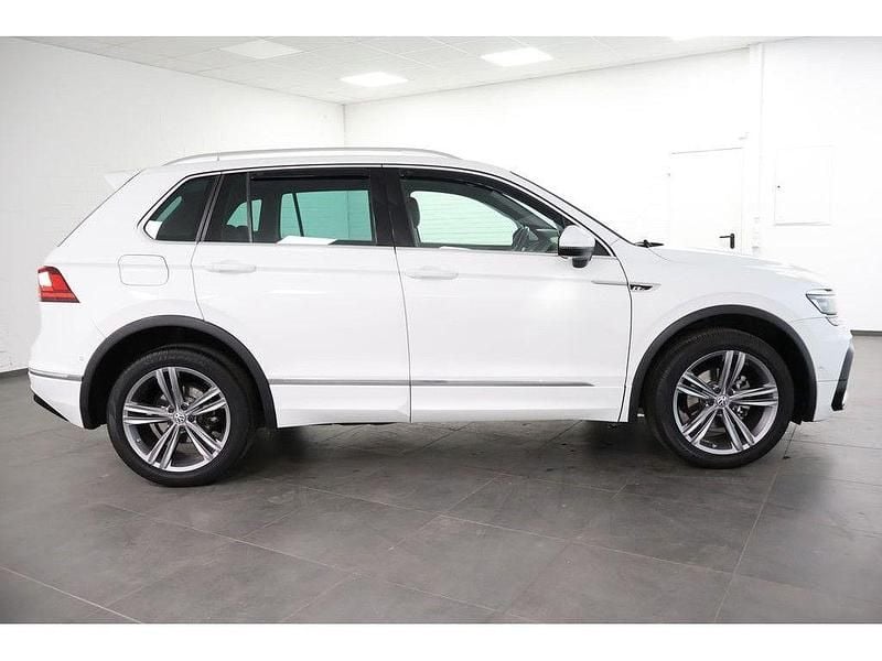 Gebraucht VW Tiguan R-line 150 PS (110 kW) 2016 Weiß SUV