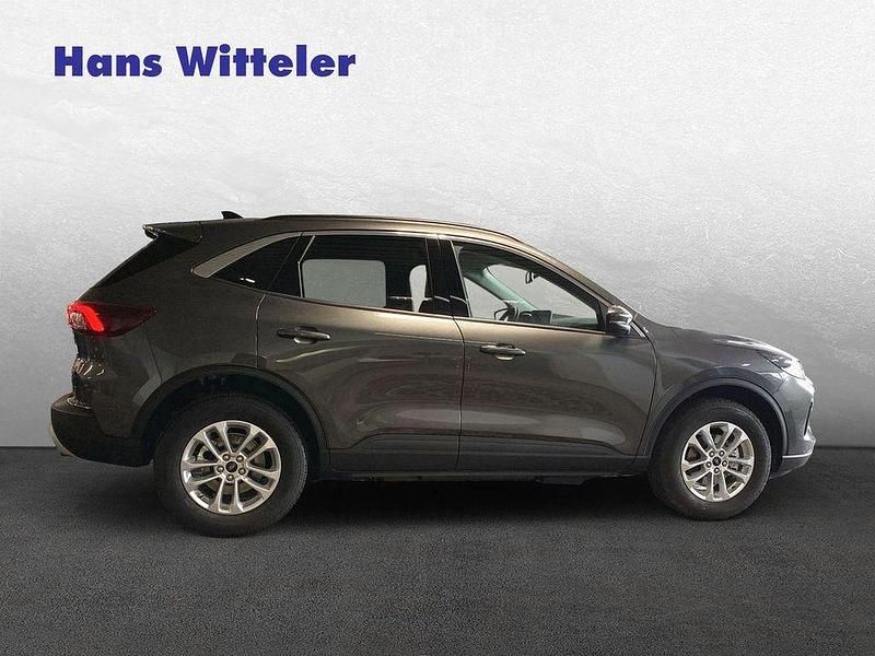 Neu Ford Kuga Titanium 152 PS (111 kW) 2025 Grau SUV