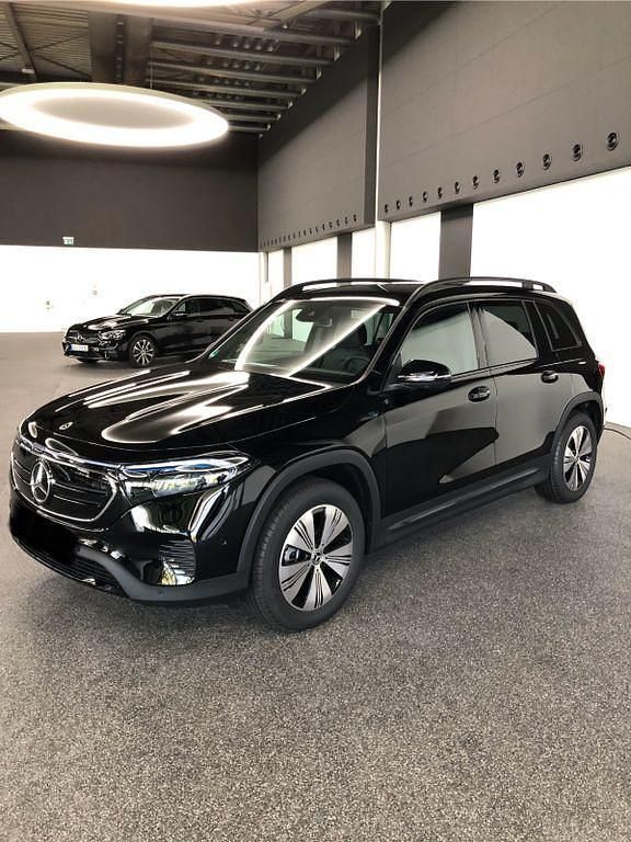 Schwarz Gebraucht 2022 Mercedes EQB250 SUV | 30.000 € (Guter Preis) - Bild 1/1