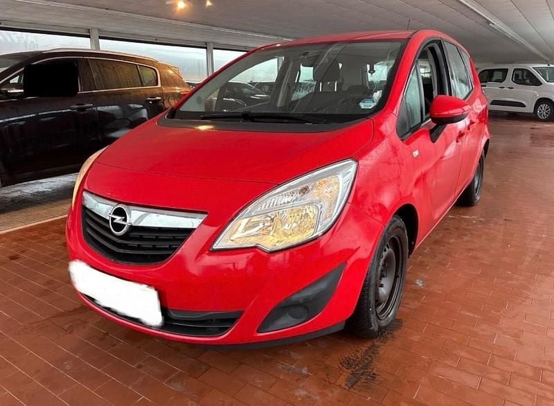 Gebraucht Opel Meriva 101 PS (74 kW) 2010 Rot Van / Kleinbus