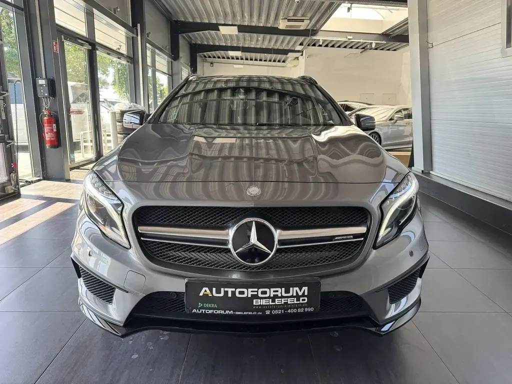 Gebraucht Mercedes GLA45 AMG AMG 381 PS (280 kW) 2016 Grau SUV