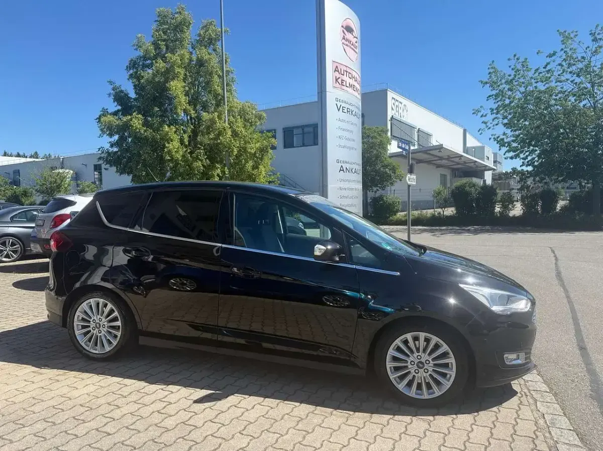 Gebraucht Ford C-MAX Titanium 150 PS (110 kW) 2018 Iridiumschwarz metallic Van / Kleinbus