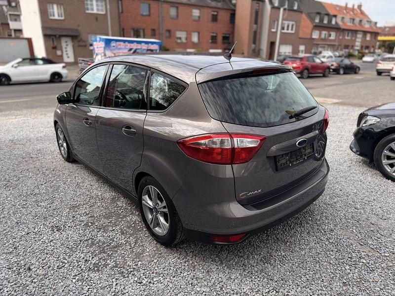 Second-hand Ford C-MAX SYNC Edition 101 CP (74 kW) 2015 Maro Monovolum