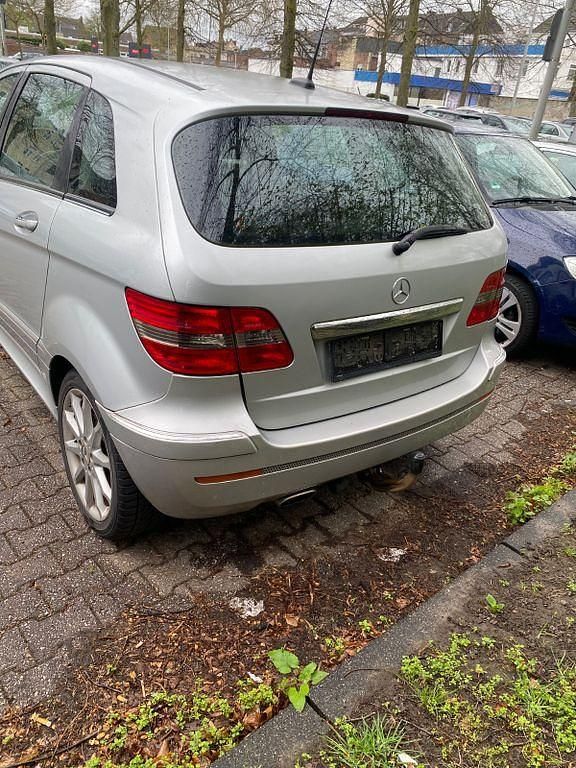 Gebraucht Mercedes B150 95 PS (69 kW) 2005 Van / Kleinbus