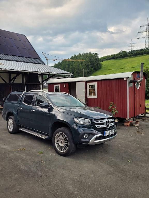 Grün Gebraucht 2019 Mercedes X250 Abholung | 32.500 € (Fairer Preis) - Bild 1/4