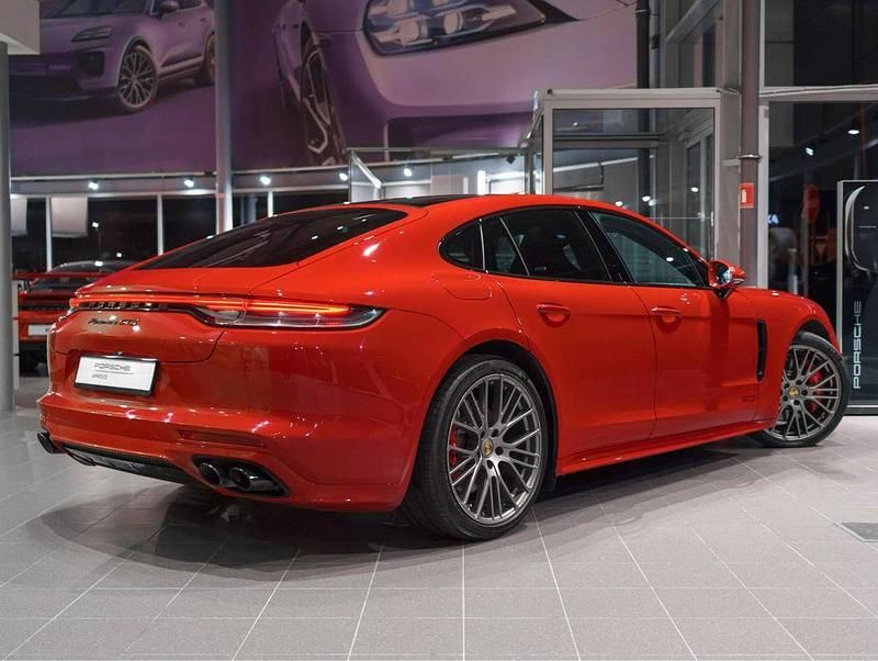 Gebraucht Porsche Panamera GTS 480 PS (353 kW) 2022 Rot Limousine