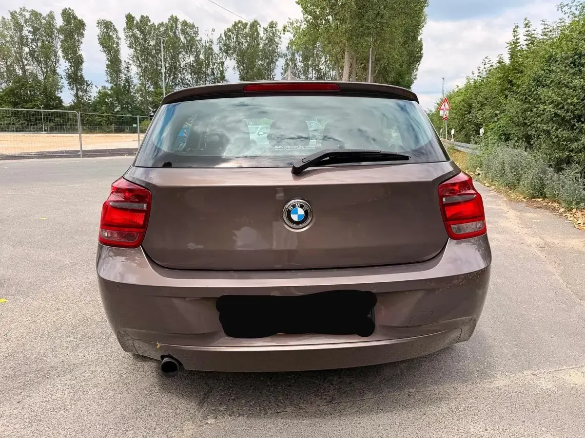 Gebraucht BMW 118 170 PS (125 kW) 2014 Braun Kleinwagen