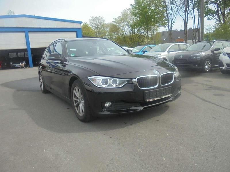 Gebraucht BMW 320 184 PS (135 kW) 2013 Schwarz ii Kombi