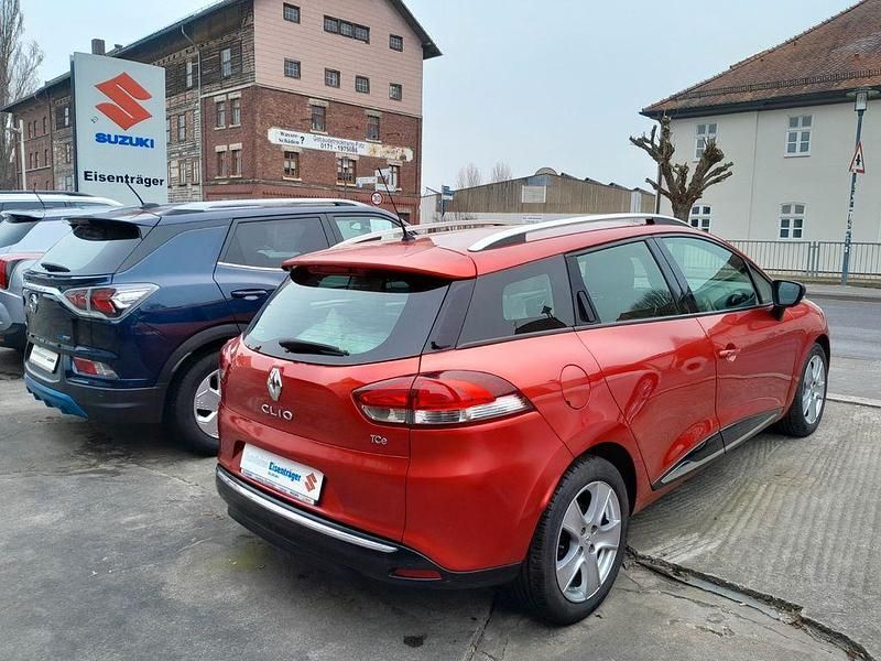 Gebraucht Renault Clio IV Dynamique 90 PS (66 kW) 2014 Rot Limousine