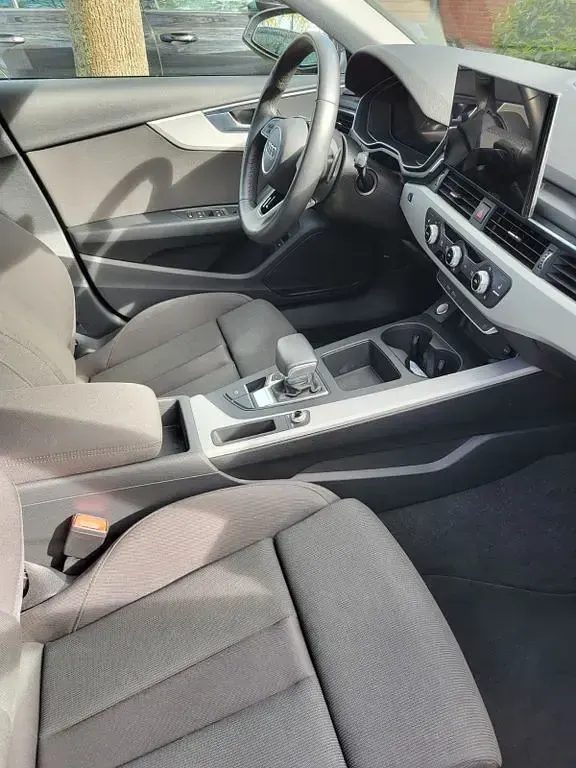 Gebraucht Audi A4 S-Line 163 PS (119 kW) 2021 Schwarz Kombi