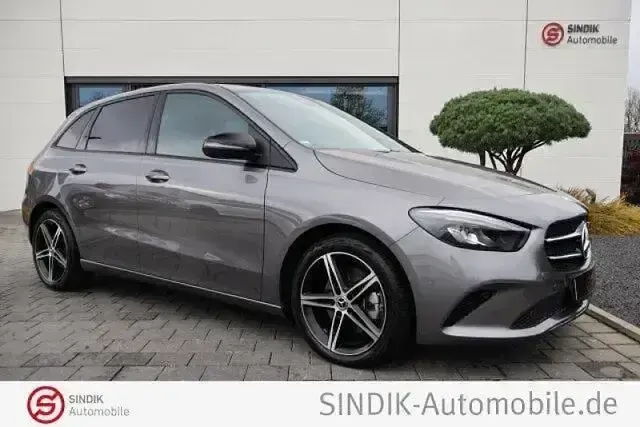 Gebraucht Mercedes B220 Progressive 190 PS (139 kW) 2022 Mountaingrau  met. Kleinwagen