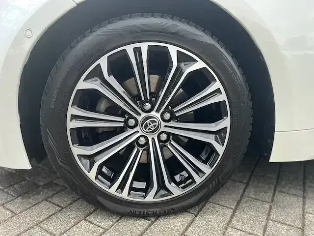 Gebraucht Toyota Corolla Style 179 PS (131 kW) 2019 (070) novaweiss perleffekt Limousine