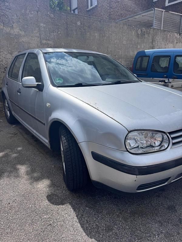 Gebraucht VW Golf IV 77 PS (56 kW) 2000 Grau Kleinwagen