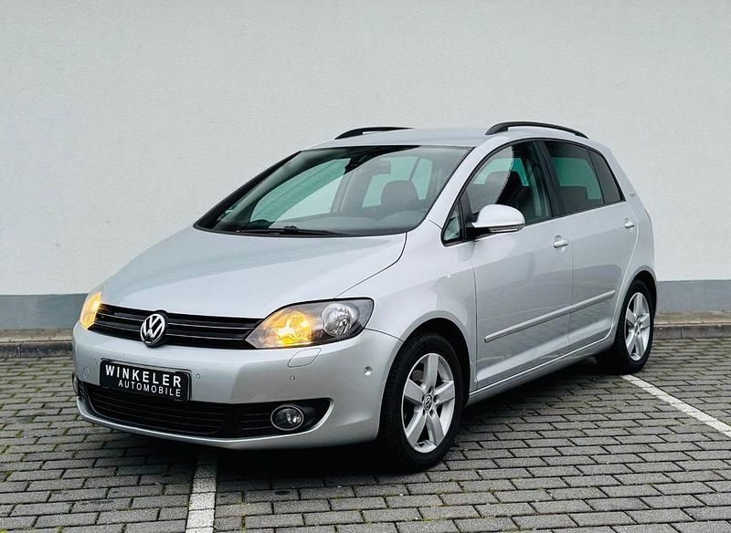 Silber Gebraucht 2010 VW Golf Plus Cross Team Van / Kleinbus | 5.890 € (Fairer Preis) - Bild 1/4
