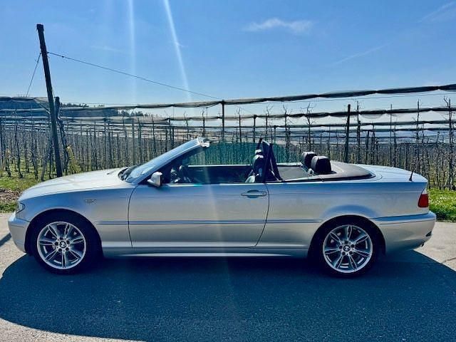 Gebraucht BMW 318 Cabriolet 150 PS (110 kW) 2005 Silber Cabrio