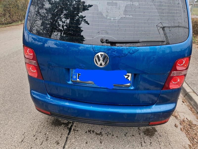 Gebraucht VW Touran Trendline 105 PS (77 kW) 2007 Blau Van / Kleinbus