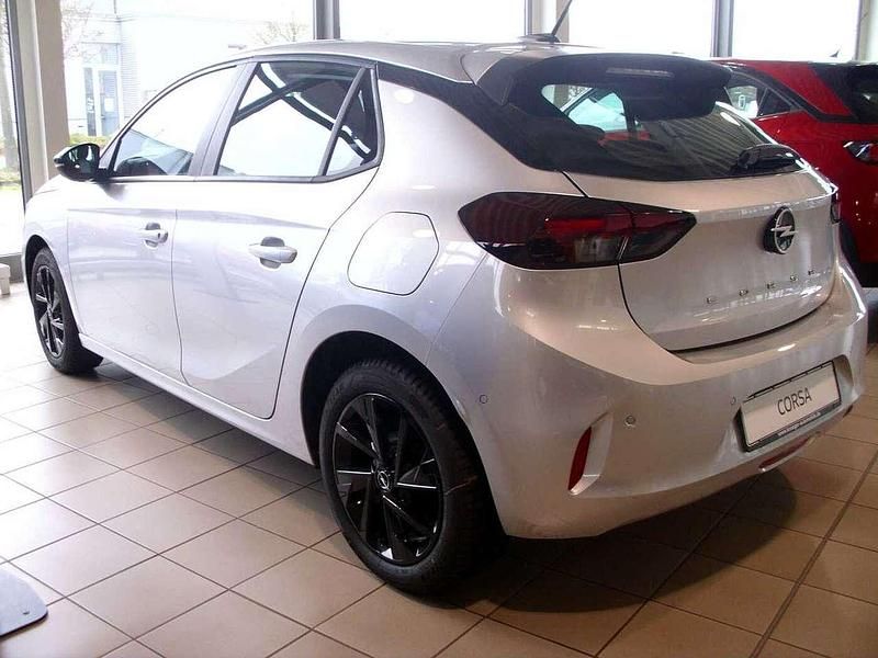 Gebraucht Opel Corsa 75 PS (55 kW) 2024 Kristall silber Limousine