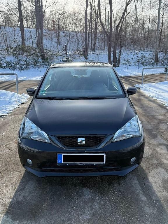 Gebraucht Seat Mii 60 PS (44 kW) 2014 Schwarz Kleinwagen