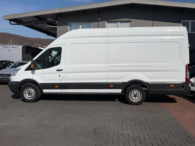 Gebraucht Ford Transit 125 PS (91 kW) 2016 Weiß Van / Kleinbus
