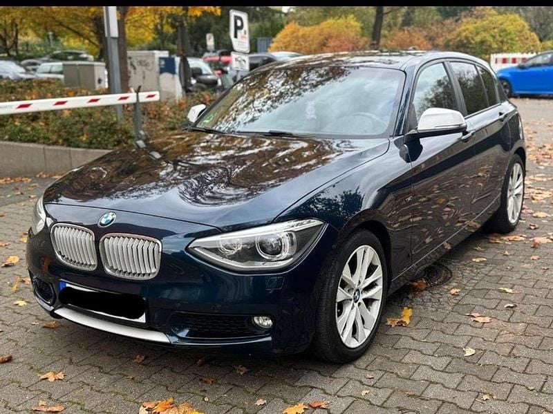 Blau Gebraucht 2012 BMW 116 Urban Line Kleinwagen | 3.750 € (Superpreis) - Bild 1/4