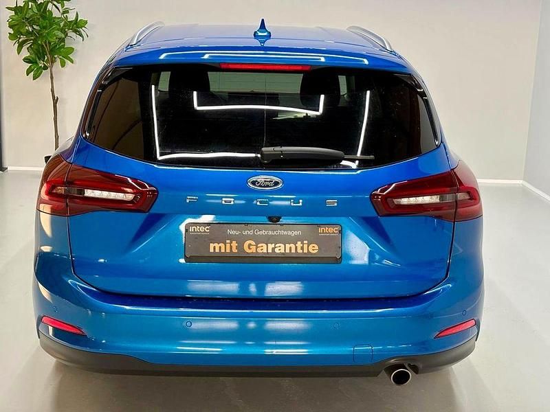 Gebraucht Ford Focus Titanium X 120 PS (88 kW) 2023 Blau Limousine