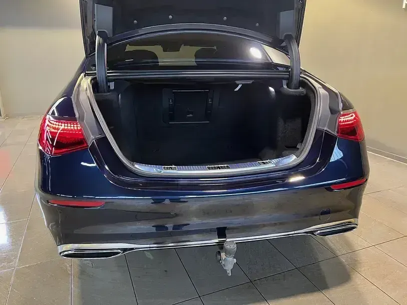 Gebraucht Mercedes S450 367 PS (269 kW) 2024 Blau Limousine