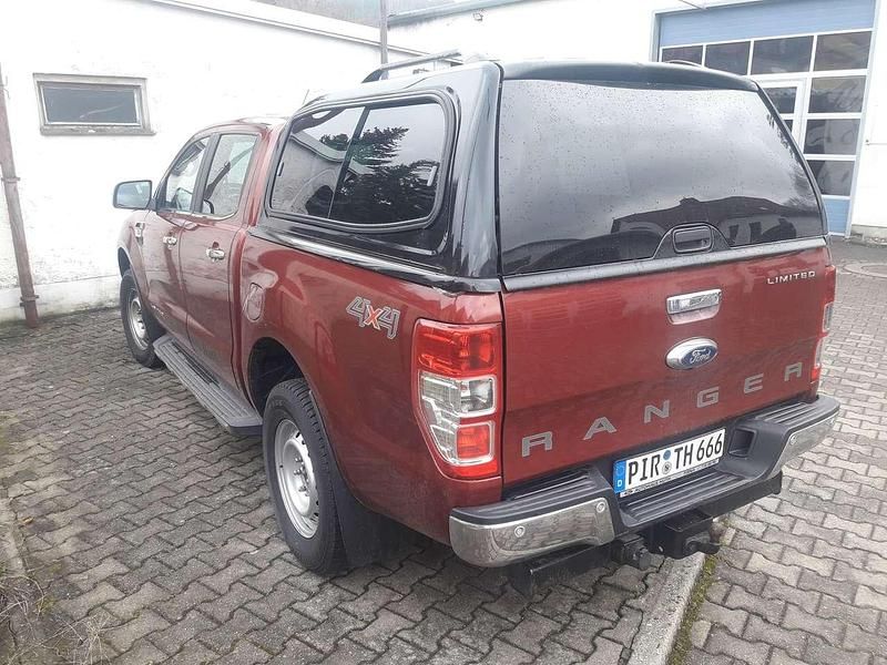 Gebraucht Ford Ranger Limited 160 PS (117 kW) 2018 Copper red Pickup