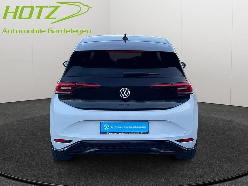 Gebraucht VW ID.3 GTX 210 kW (286 PS) 2025 Gletscherweiß metallic Kleinwagen