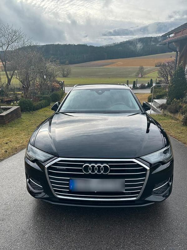 Gebraucht Audi A6 Ambiente 204 PS (150 kW) 2019 Schwarz Kombi