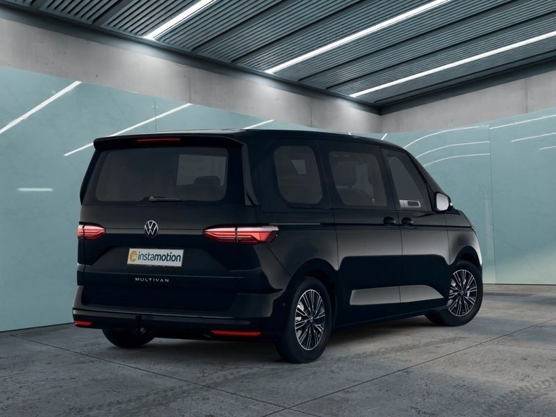 Gebraucht VW Multivan 150 PS (110 kW) 2024 Schwarz Van / Kleinbus