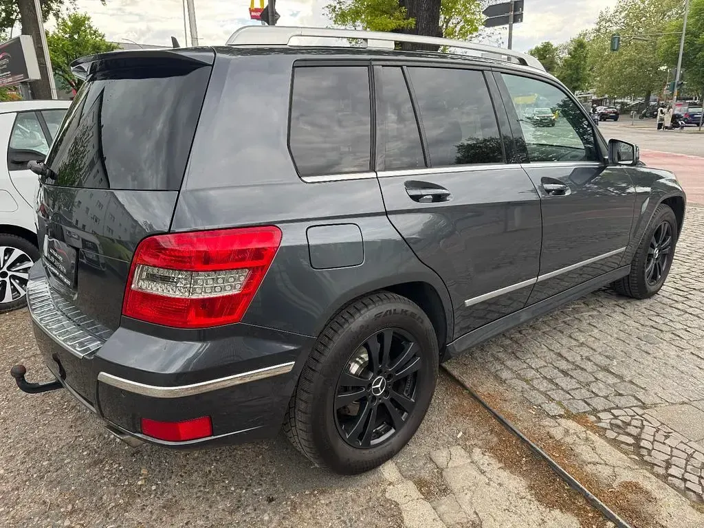 Usata Mercedes GLK350 231 CV (169 kW) 2011 Grigio SUV