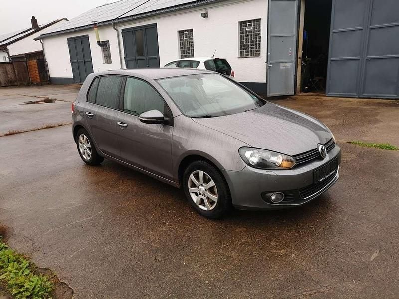 United grey metallic Gebraucht 2009 VW Golf VI Highline Kleinwagen | 2.750 € (Superpreis) - Bild 1/4