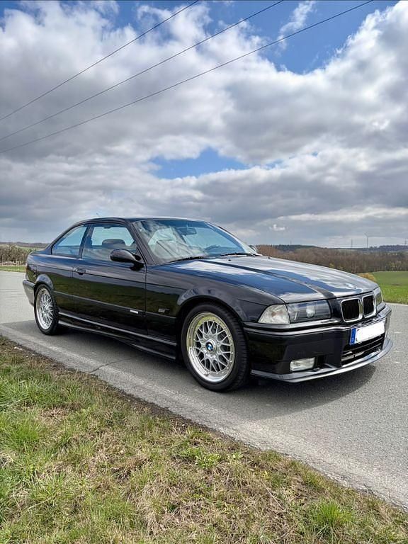 Gebraucht BMW 325 Performance 192 PS (141 kW) 1995 Schwarz Coupé