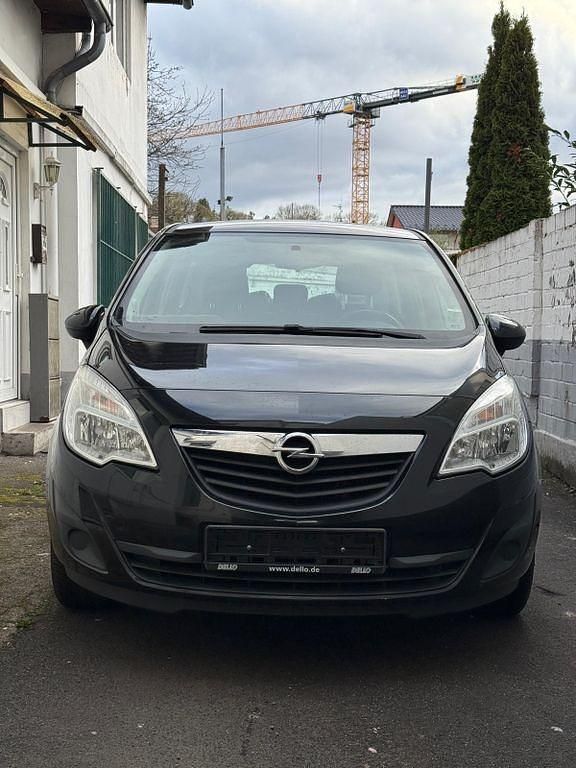 Gebraucht Opel Meriva 120 PS (88 kW) 2013 Schwarz Van / Kleinbus