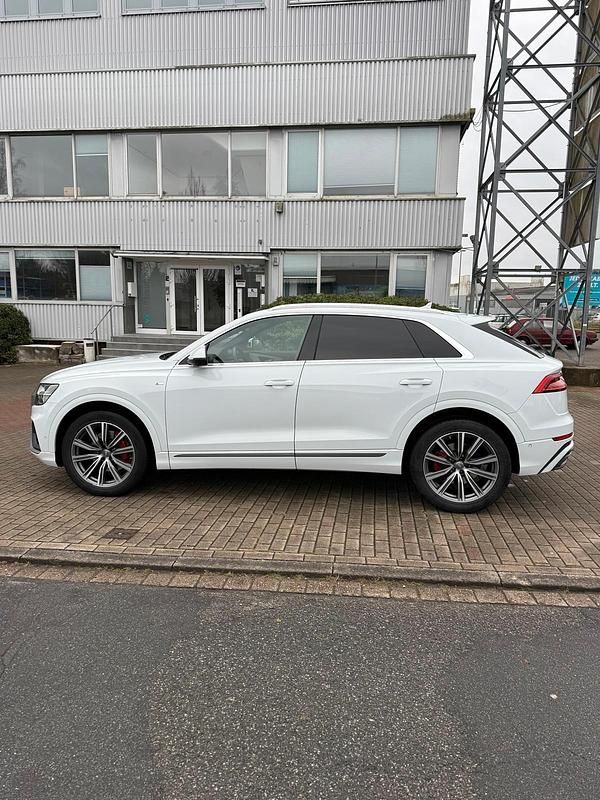 Gebraucht Audi Q8 Ambiente 286 PS (210 kW) 2019 Weiß SUV